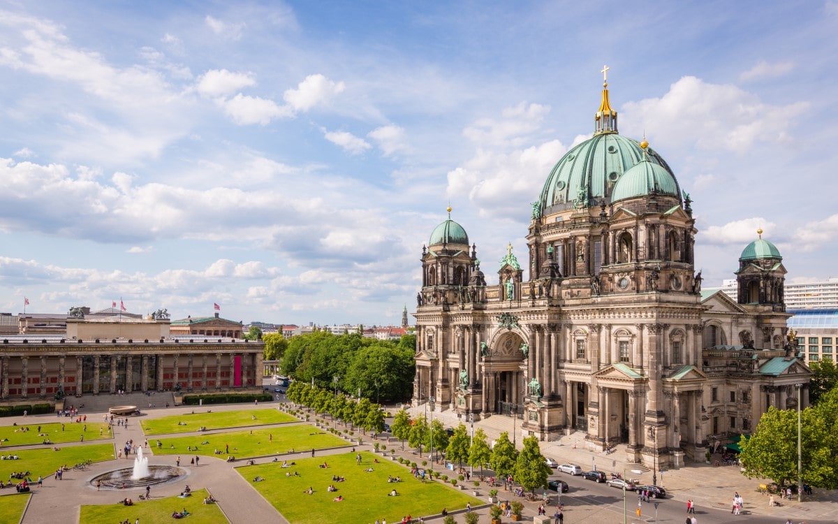 Aerial view of the crowded Lustgarten Park next to the famous Berliner Dom in Downtown Berlin, Germany