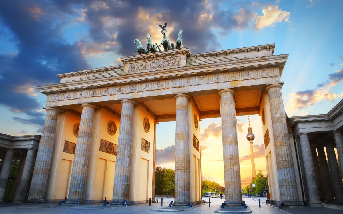 Brandenburg Gate at Pariser Platz in Berlin in sunset light